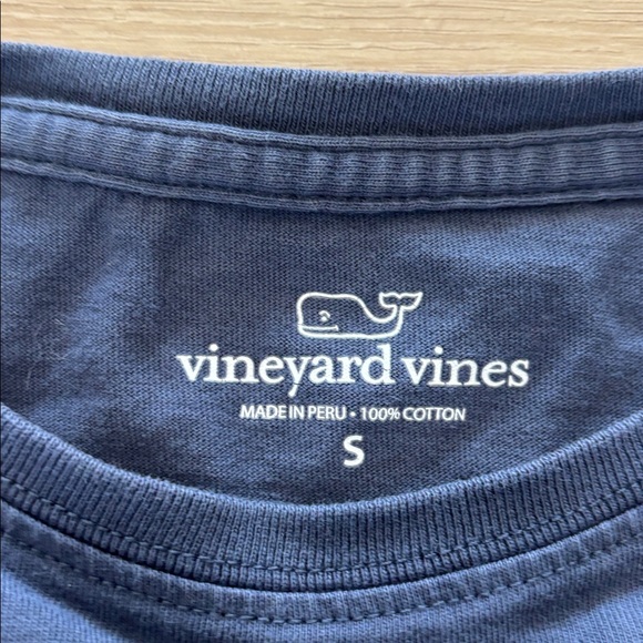 Vineyard Vines Dark Blue woman’s Long Sleeve Tee size small - Picture 4 of 5
